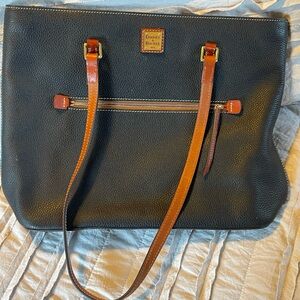 Dooney & Bourke Shoulder Bag